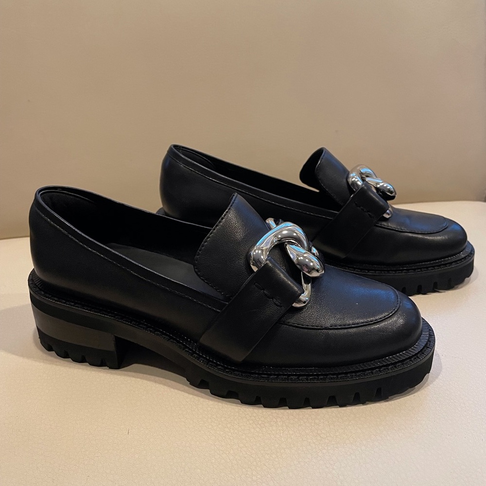 Aerosoles women’s lug sole loafer